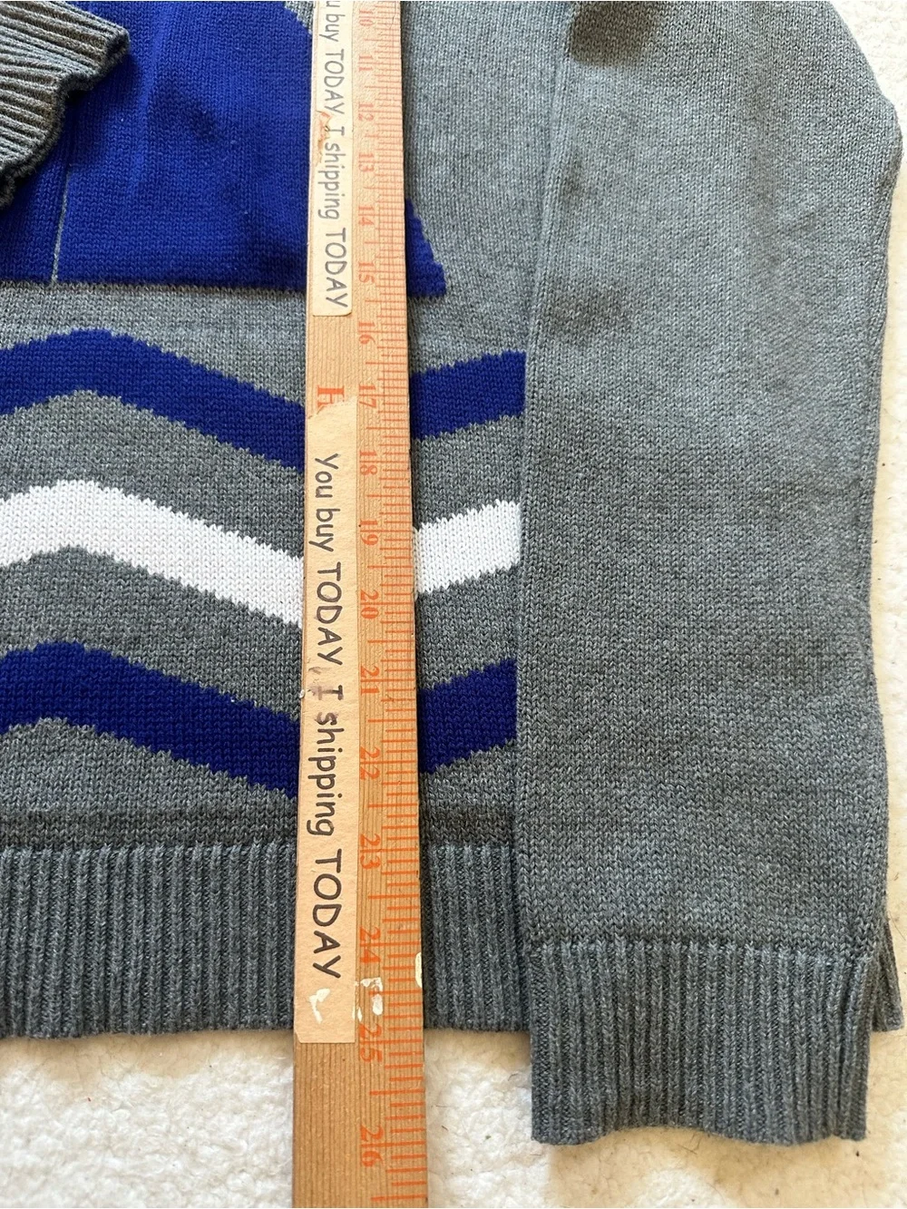 Eric + Lani Women's XL Grey Crewneck Sweater with Navy Sailboat Graphic